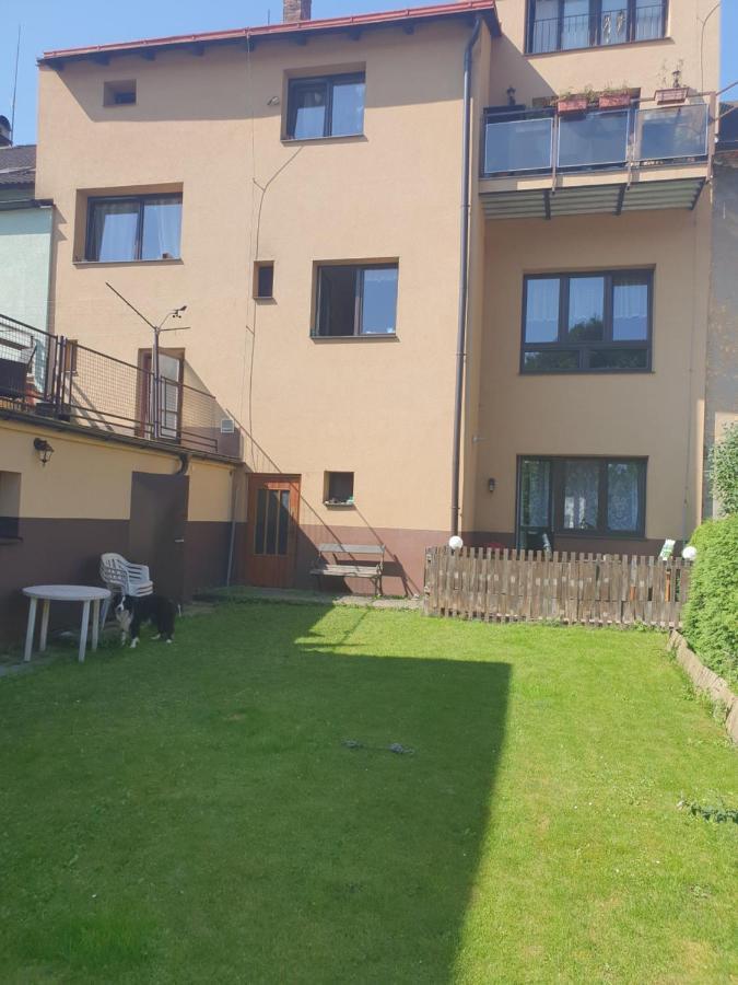 דירות Velke Porici Apartman Beseda מראה חיצוני תמונה